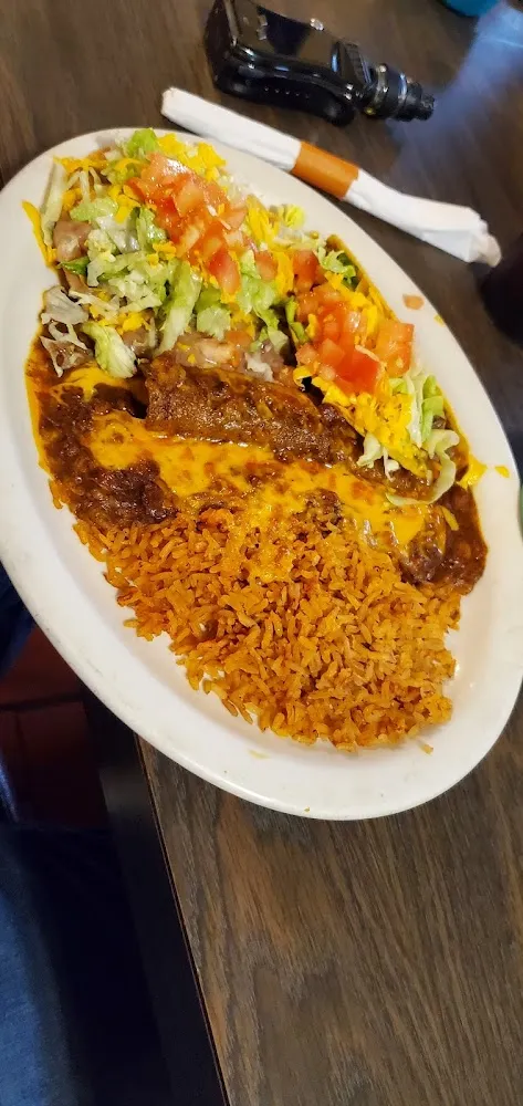 Tres Amigos Plate